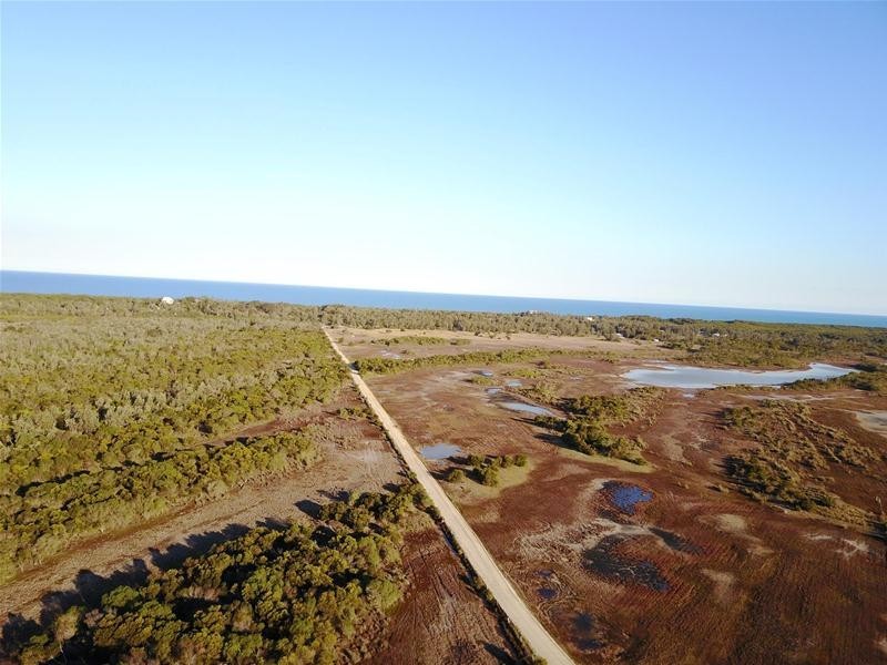 19B Track Ten, Loch Sport VIC 3851