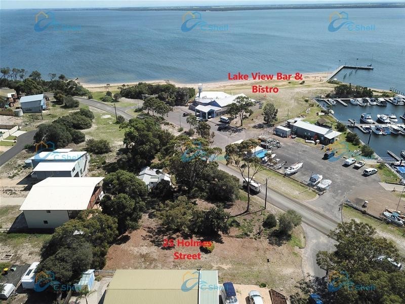 25 Holmes Street, Loch Sport VIC 3851