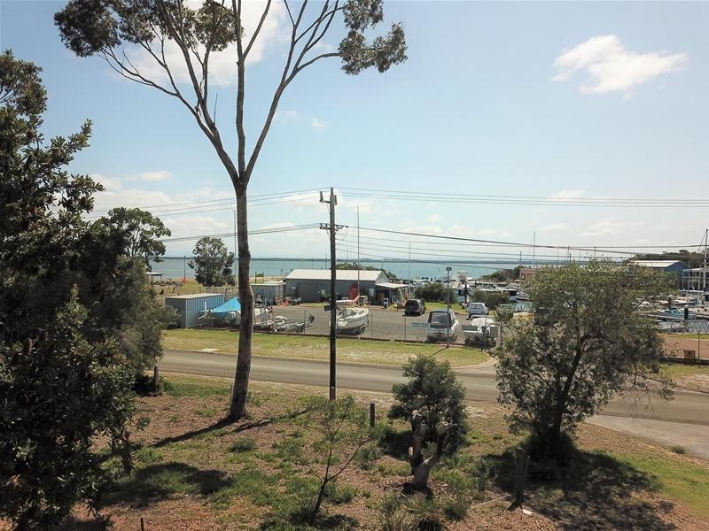 25 Holmes Street, Loch Sport VIC 3851