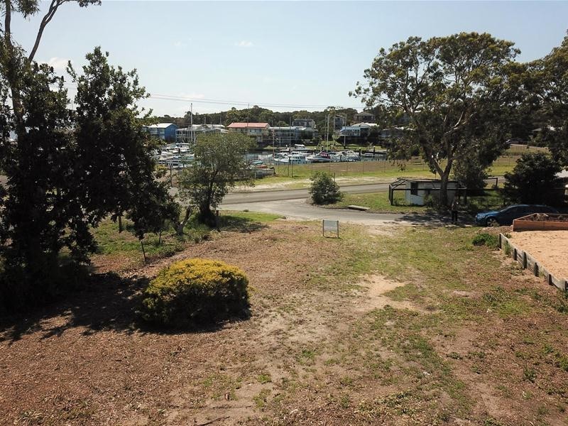 25 Holmes Street, Loch Sport VIC 3851