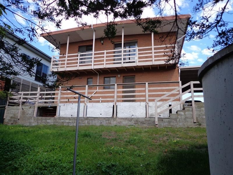 15 Wattle Grove, Loch Sport VIC 3851