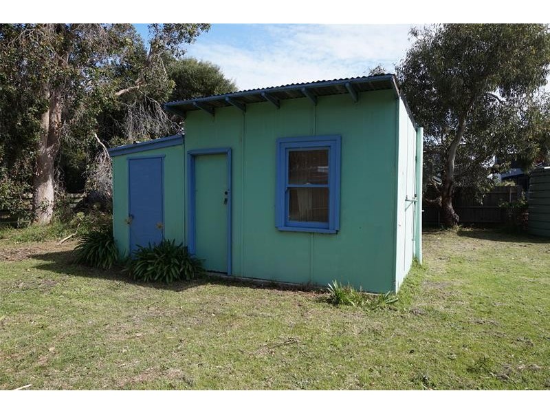 85 Campbell Street, Loch Sport VIC 3851