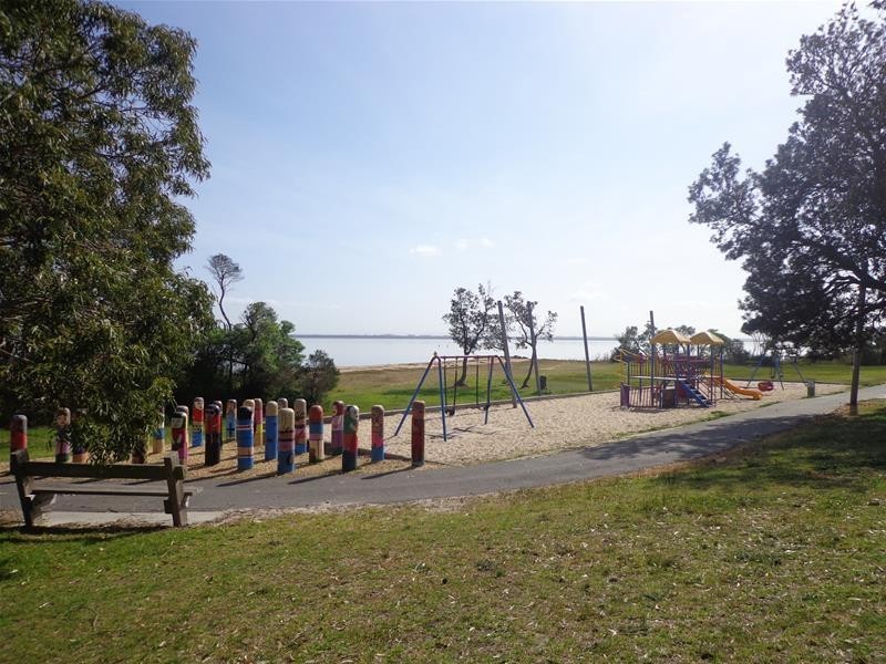 85 Campbell Street, Loch Sport VIC 3851