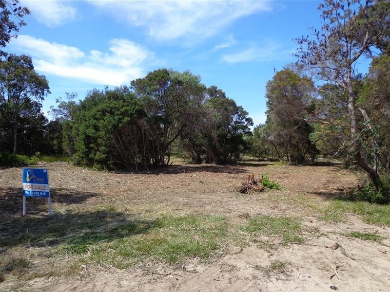 22 Sanctuary Road, Loch Sport VIC 3851