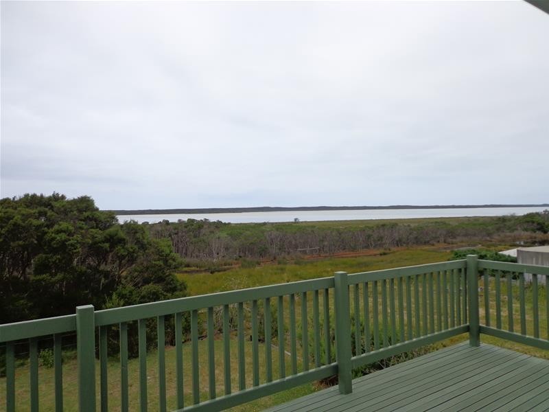 22 Sanctuary Road, Loch Sport VIC 3851