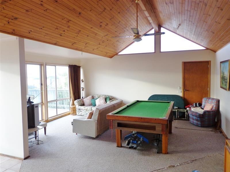 5 Pelican Street, Loch Sport VIC 3851