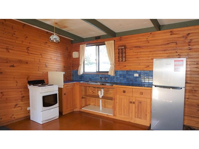 44 Kangaroo Street, Loch Sport VIC 3851