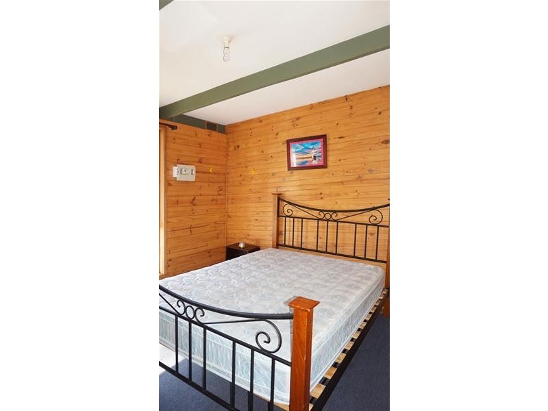 44 Kangaroo Street, Loch Sport VIC 3851