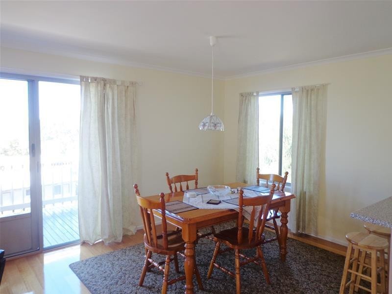 52 Goodlett Avenue, Loch Sport VIC 3851