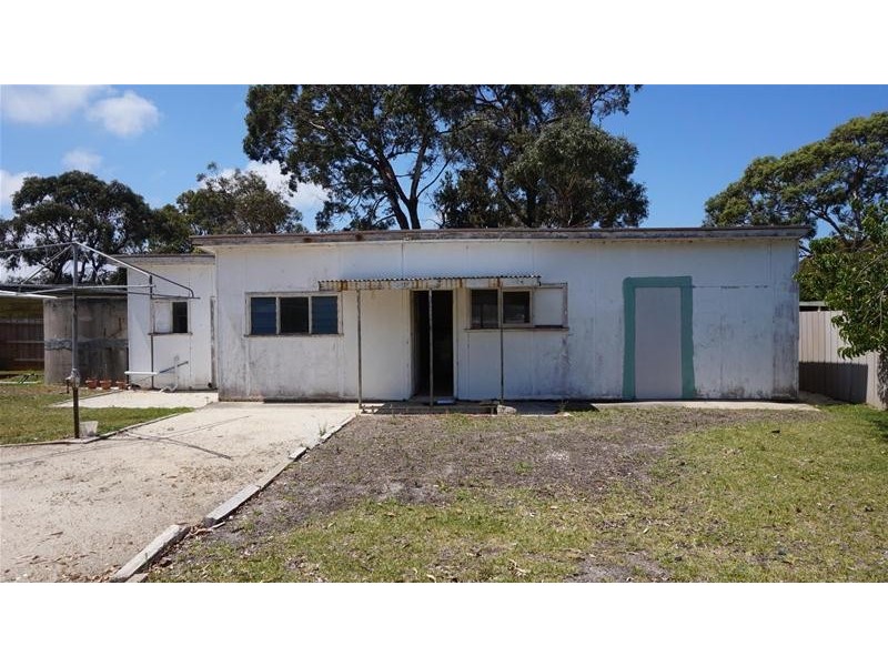 31 – 33 Wilhelm Street, Loch Sport VIC 3851