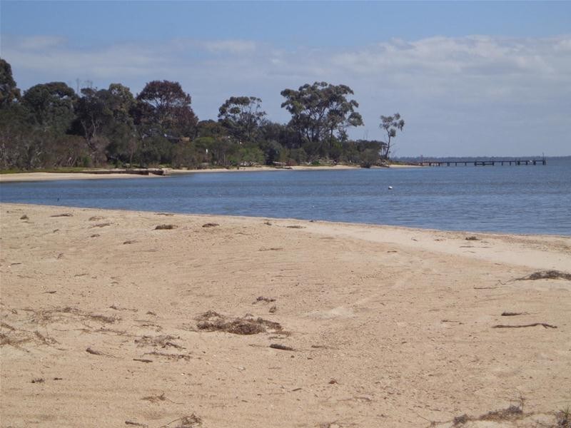 73 Pelican Street, Loch Sport VIC 3851