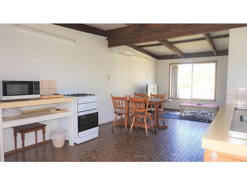 42 Campbell Street, Loch Sport VIC 3851