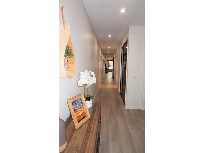 3 – 7/48 – 50 Lake Street, Loch Sport VIC 3851