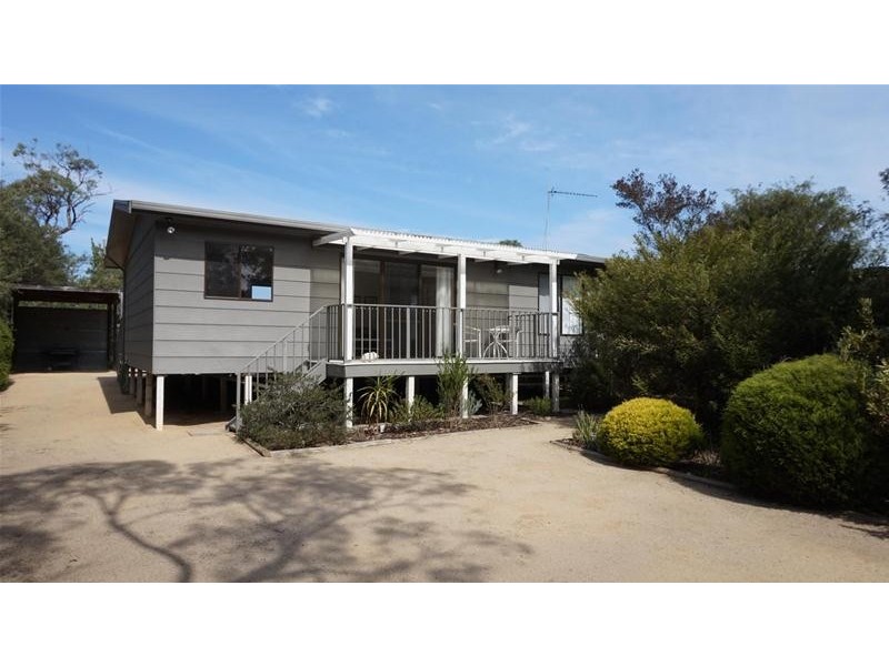 44 Bernadette Avenue, Loch Sport VIC 3851