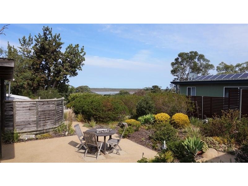 44 Bernadette Avenue, Loch Sport VIC 3851