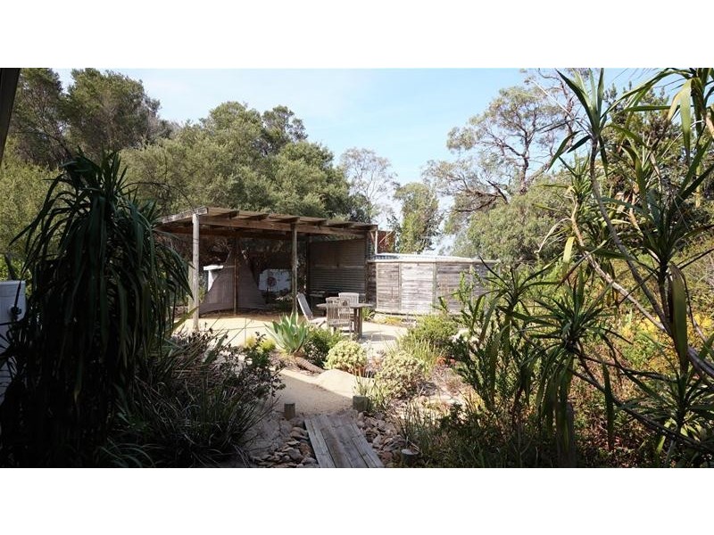 44 Bernadette Avenue, Loch Sport VIC 3851