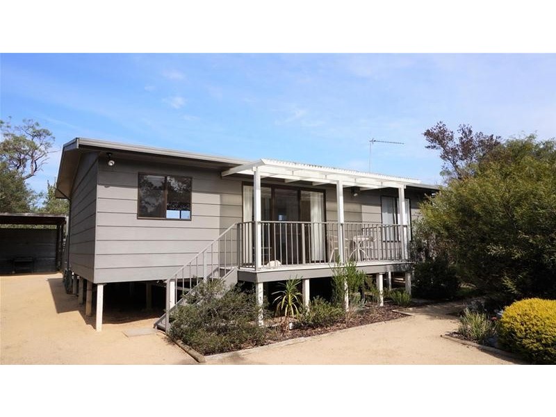 44 Bernadette Avenue, Loch Sport VIC 3851