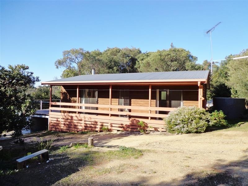 43 Goodlett Avenue, Loch Sport VIC 3851