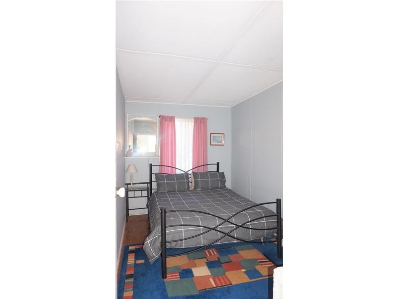 402 National Park Road, Loch Sport VIC 3851