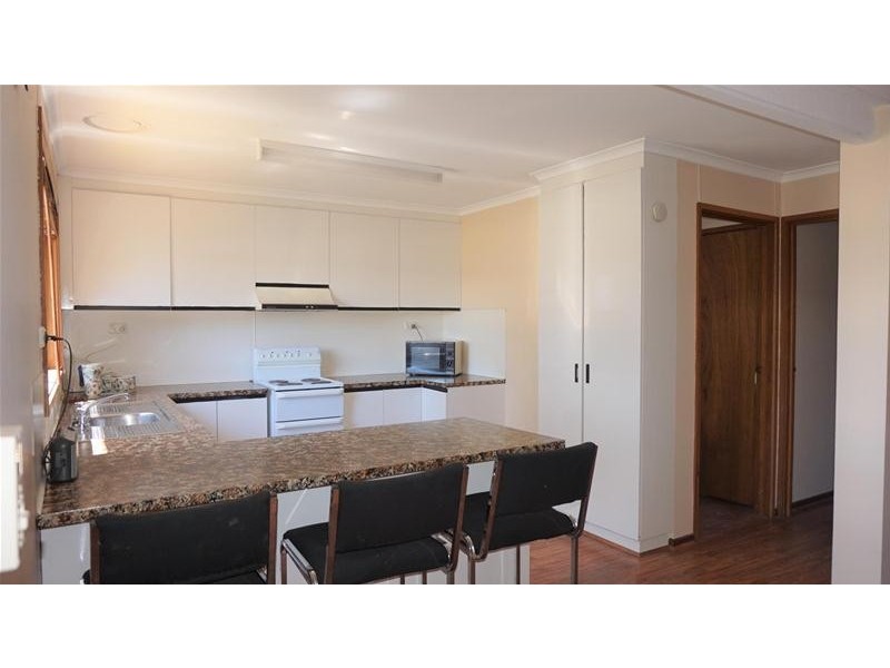 12 Lake Street, Loch Sport VIC 3851