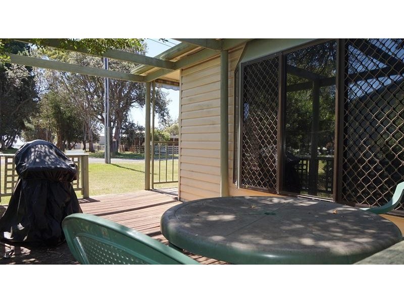 66 Campbell Street, Loch Sport VIC 3851