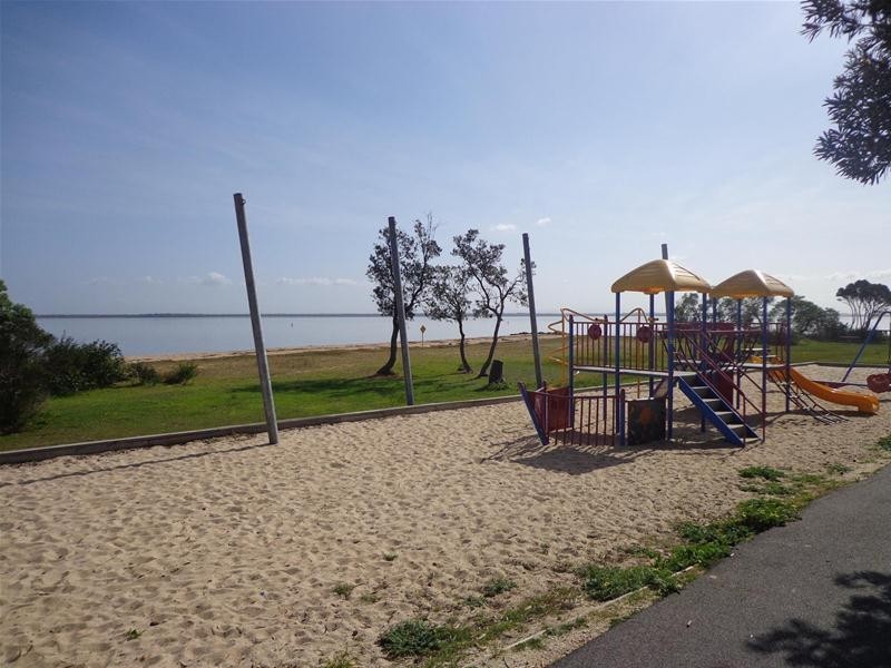 66 Campbell Street, Loch Sport VIC 3851