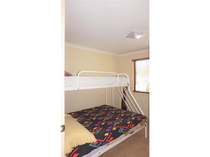 125 Toorak Avenue, Loch Sport VIC 3851