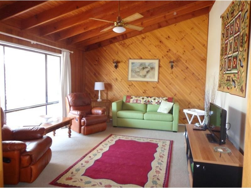 57 Davies Street, Loch Sport VIC 3851