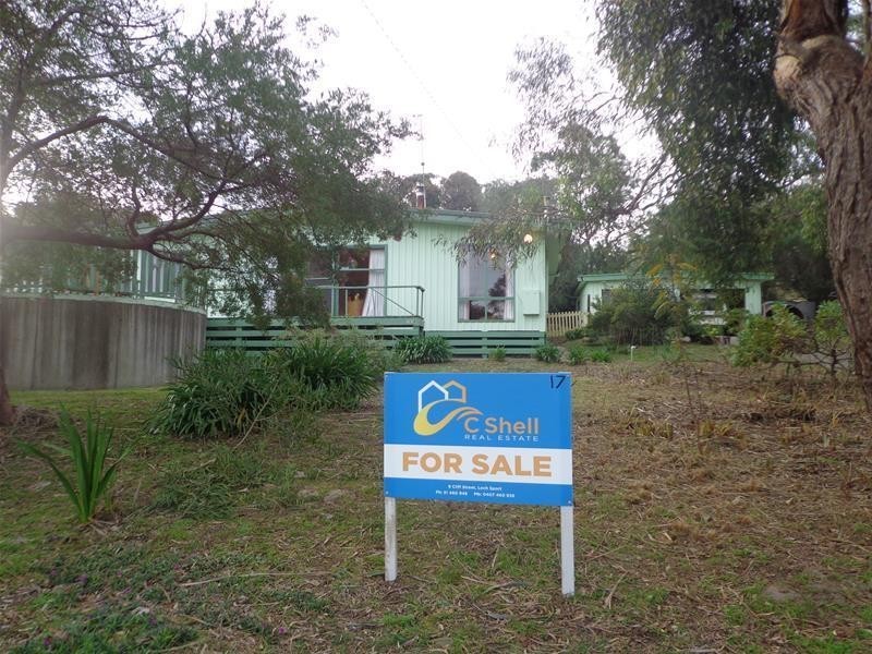 17 Kangaroo Street, Loch Sport VIC 3851