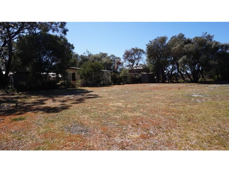 82 Sanctuary Road, Loch Sport VIC 3851