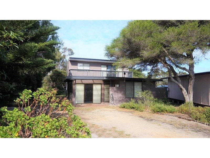 40 Sanctuary Road, Loch Sport VIC 3851