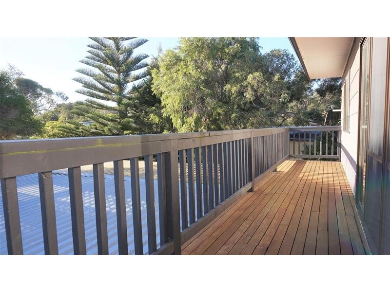 40 Sanctuary Road, Loch Sport VIC 3851