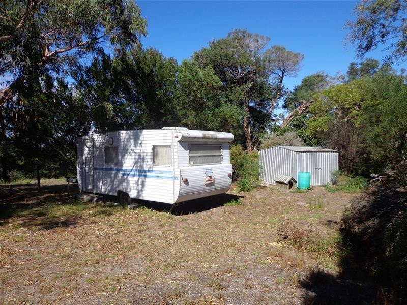 4 Aneta Court, Loch Sport VIC 3851