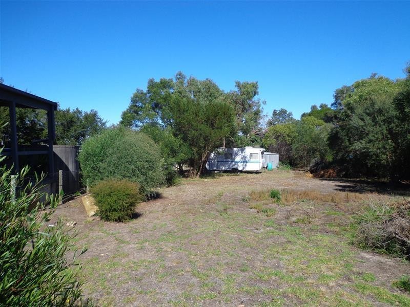4 Aneta Court, Loch Sport VIC 3851
