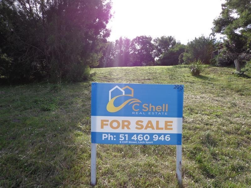 205 National Park Road, Loch Sport VIC 3851