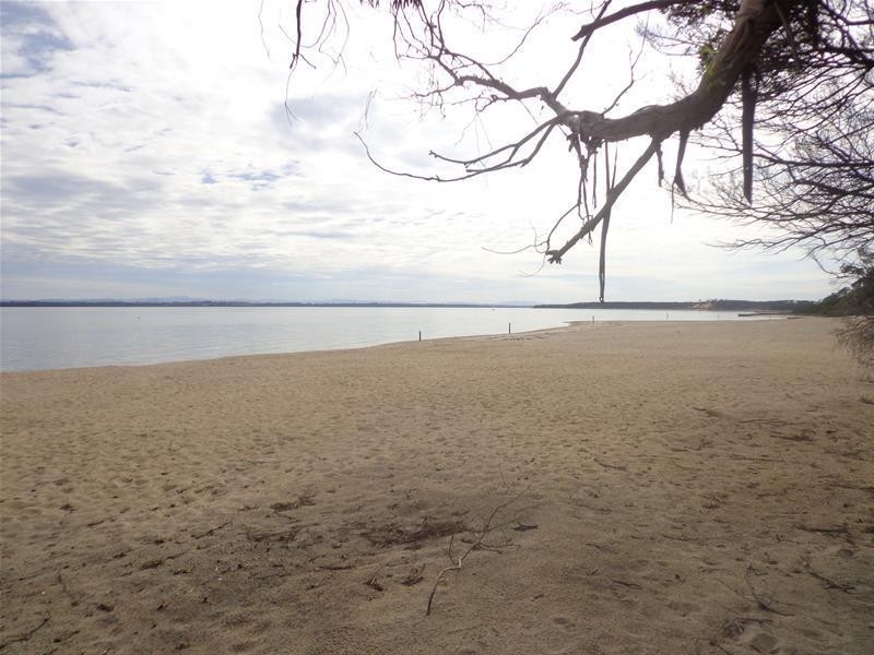 205 National Park Road, Loch Sport VIC 3851