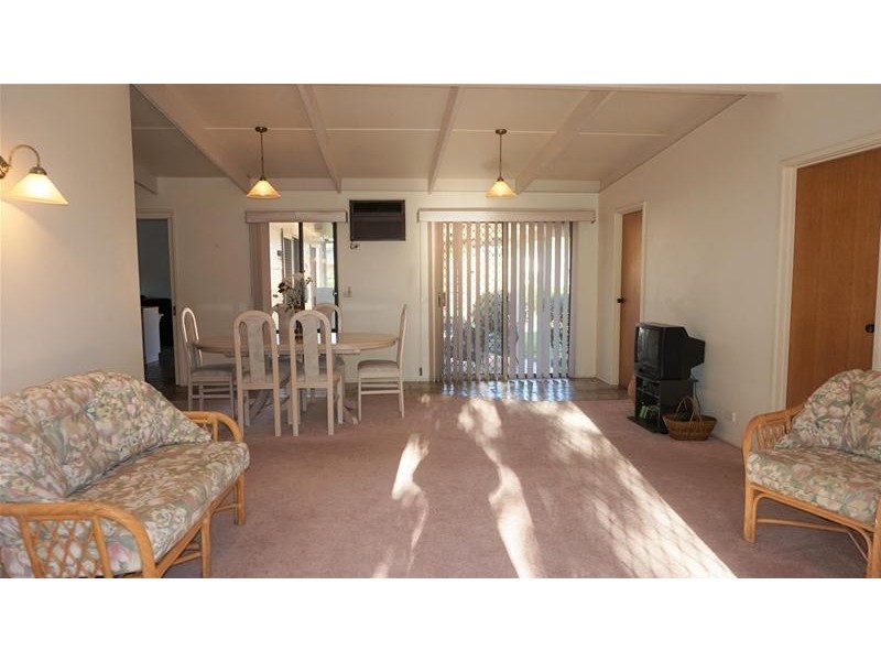 11 – 13 Leon Street, Loch Sport VIC 3851