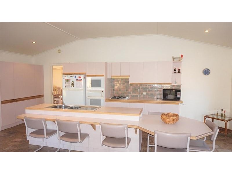 11 – 13 Leon Street, Loch Sport VIC 3851