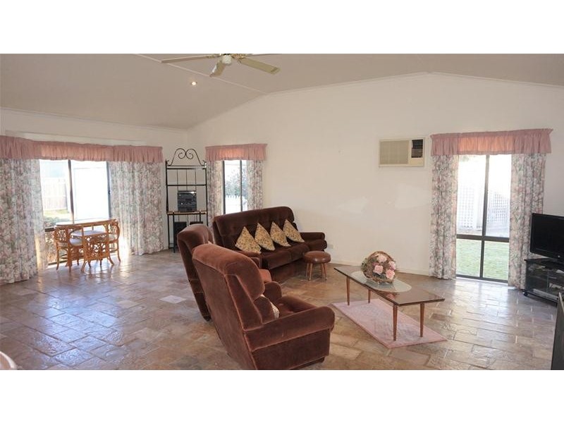 11 – 13 Leon Street, Loch Sport VIC 3851