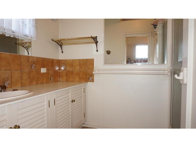 11 – 13 Leon Street, Loch Sport VIC 3851