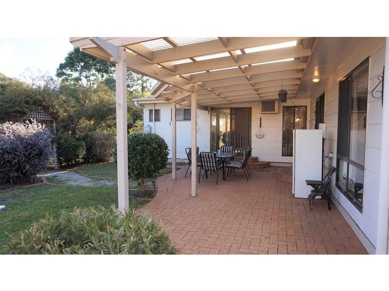 11 – 13 Leon Street, Loch Sport VIC 3851