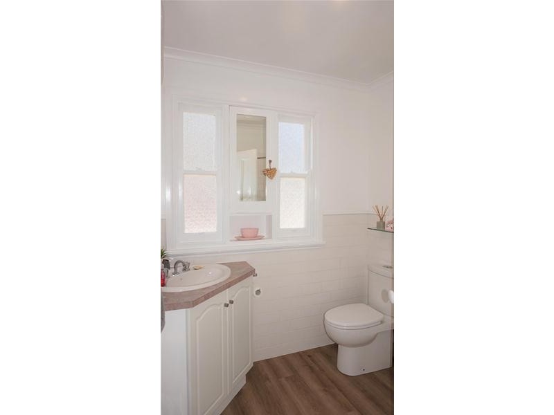 46 Pelican Street, Loch Sport VIC 3851