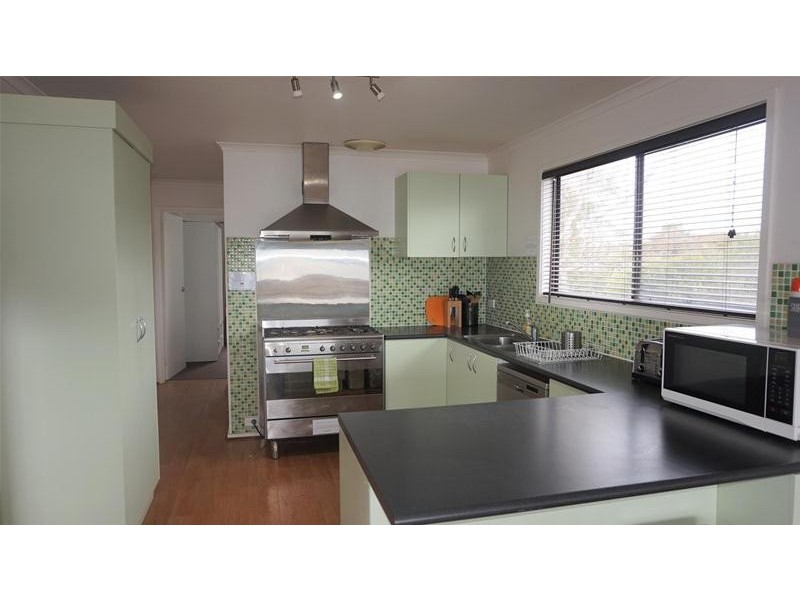 65 Pelican Street, Loch Sport VIC 3851