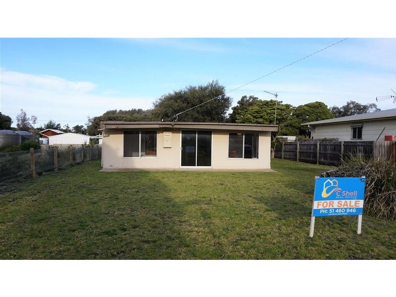 42 Campbell Street, Loch Sport VIC 3851