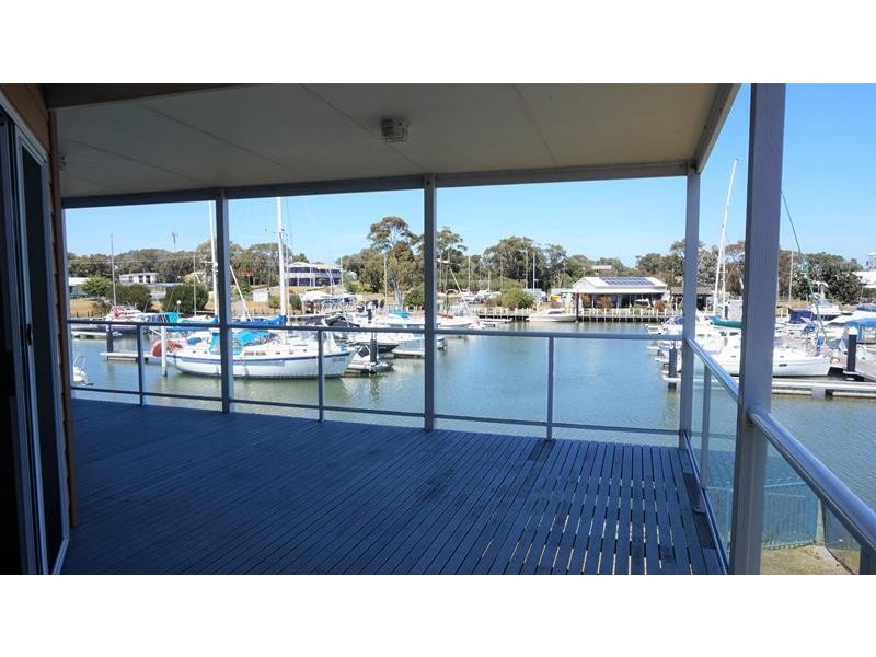 31 Marina Drive, Loch Sport VIC 3851