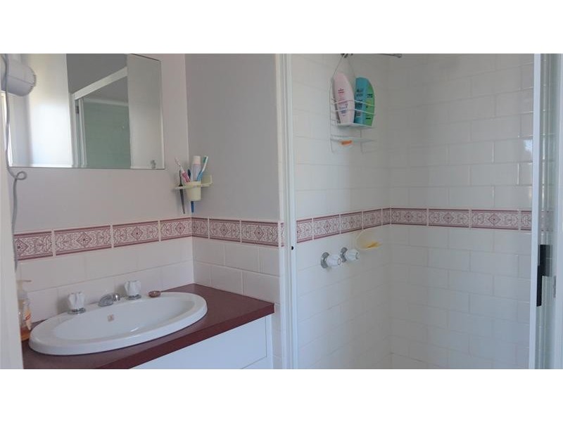 31 Marina Drive, Loch Sport VIC 3851