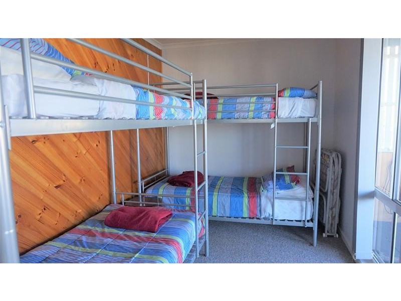 31 Marina Drive, Loch Sport VIC 3851