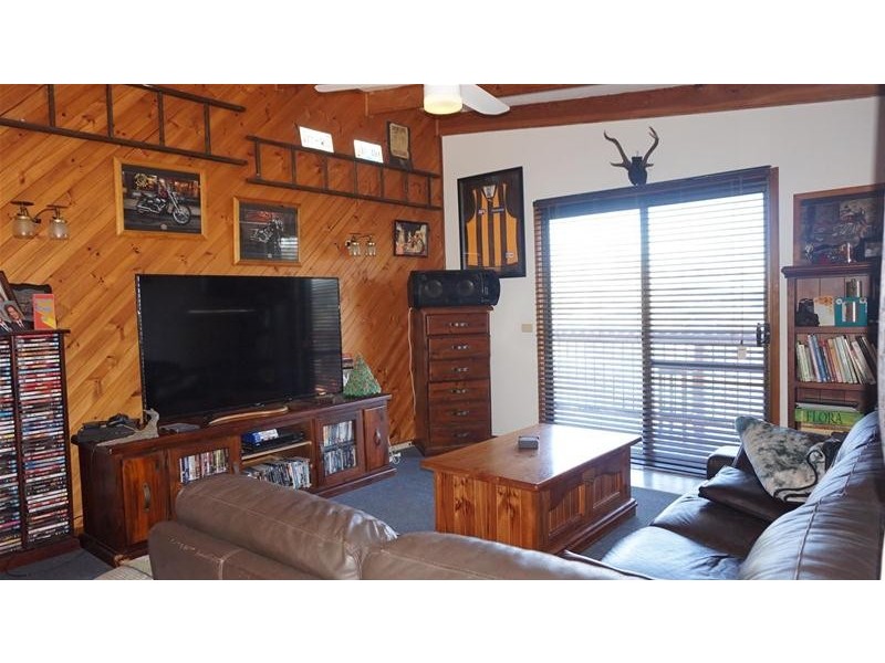 47 Astro Avenue, Golden Beach VIC 3851