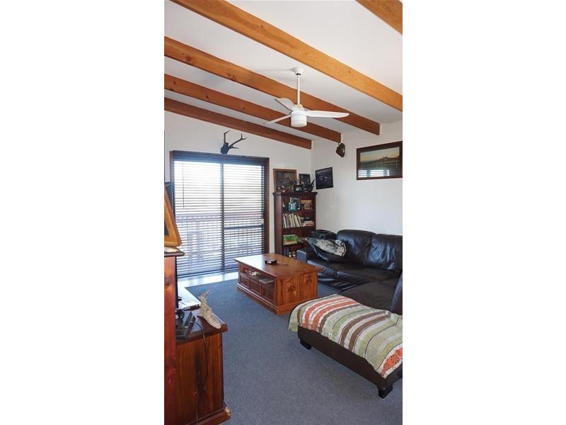 47 Astro Avenue, Golden Beach VIC 3851