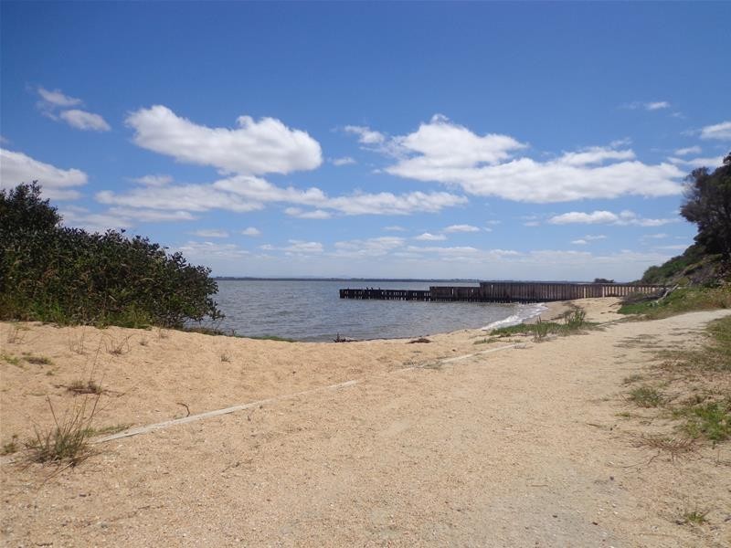 34 Marina Drive, Loch Sport VIC 3851